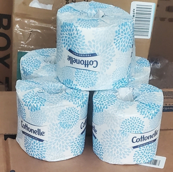 Cottonelle® - Picture 1 of 5